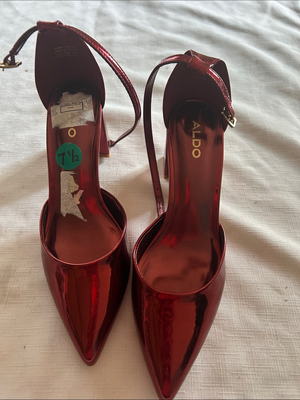 ALDO Women's burgundy Metallic Pointed-Toe Ankle-Strap Heels have peel inside